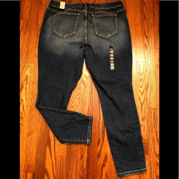 Torrid Jeans Womens 18 R Skinny Skyline Stretch Blue Jeans Comfort Med Dark Wash - Picture 4 of 11